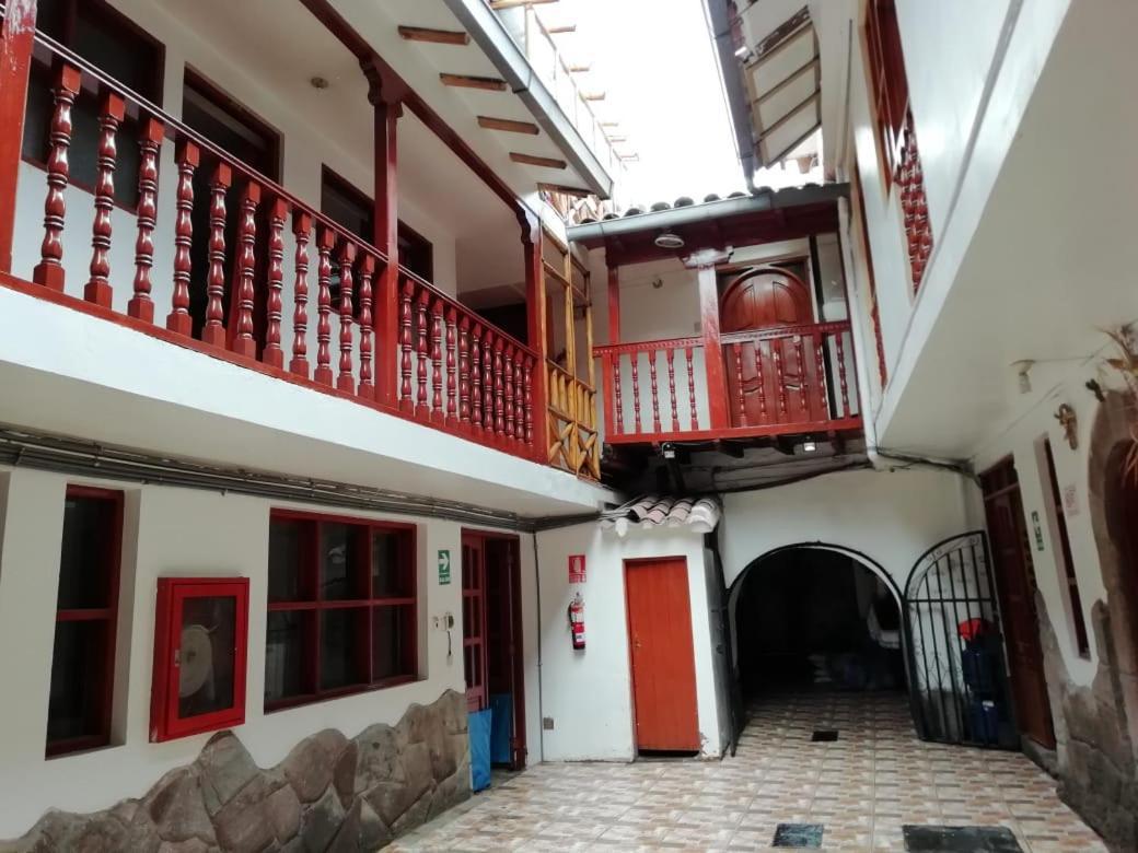 Hostal Puma'S House Cuzco Exterior photo
